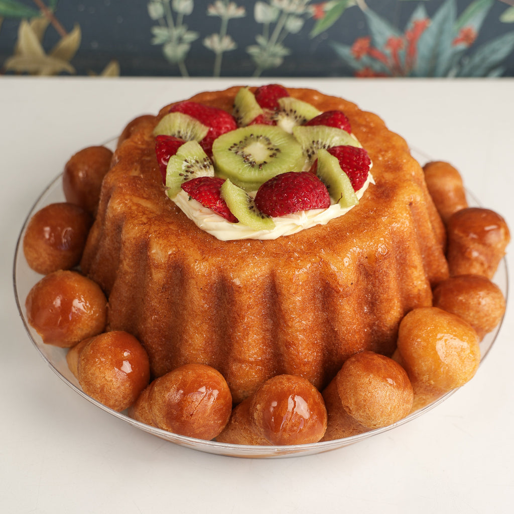 Torta Babà kiwi e fragole